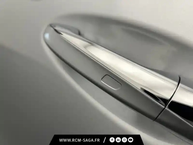 Mercedes Gla 250 e hybrid eq amg line — photo 60
