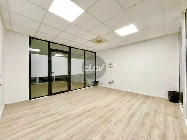 Bureaux de 21 m² 69330 MEYZIEU