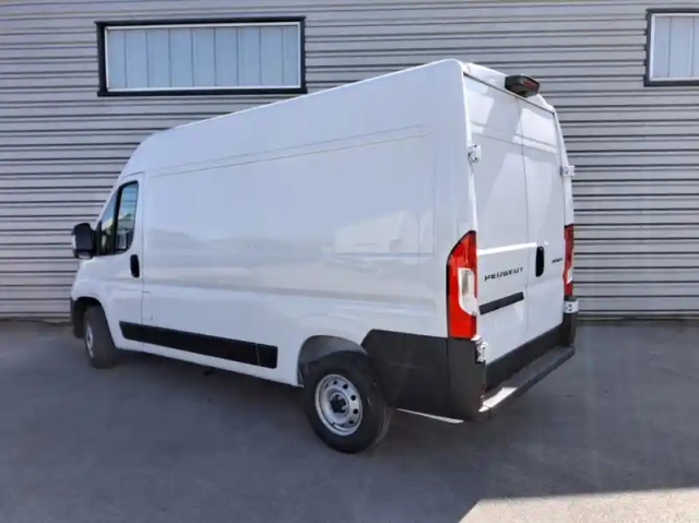 Peugeot Boxer fourgon nouveau fgn 3.5 t l2h2 140 s&amp;s bvm6 — photo 7