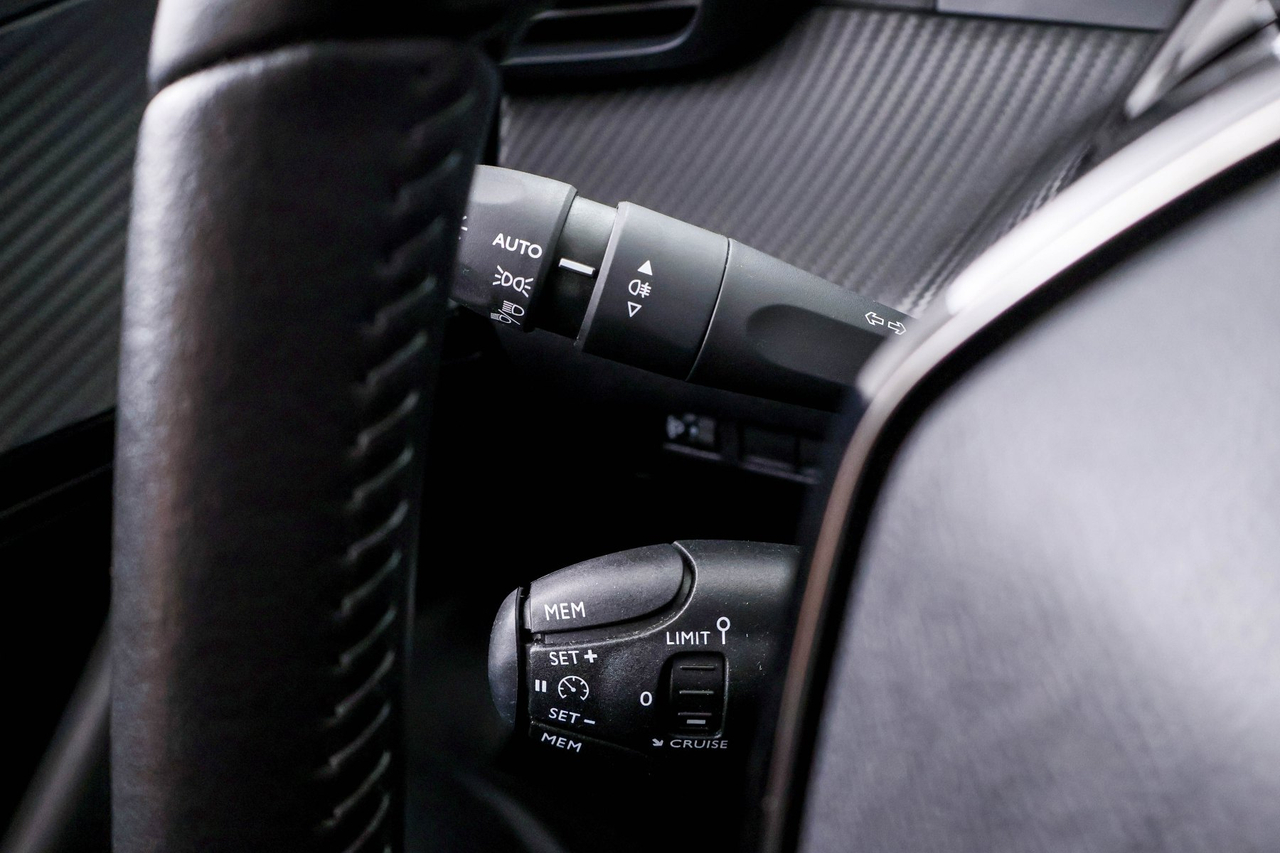 Peugeot 2008 — photo 21