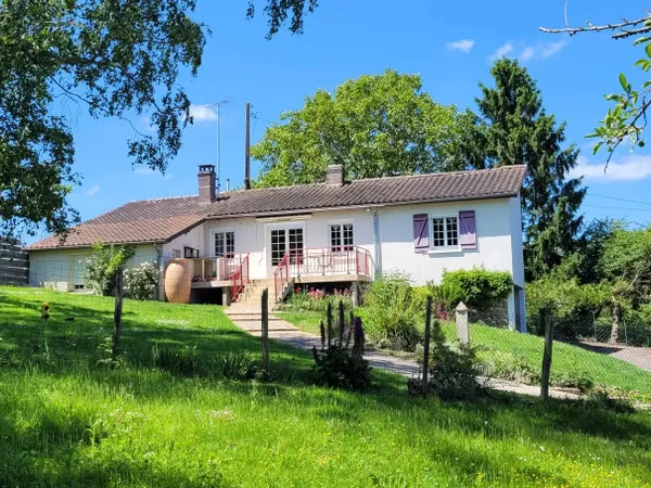 MAISON À LA CAMPAGNE AU CALME