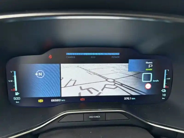 Citroën C5 Aircross hybride rechargeable 225 e-eat8 — photo 50