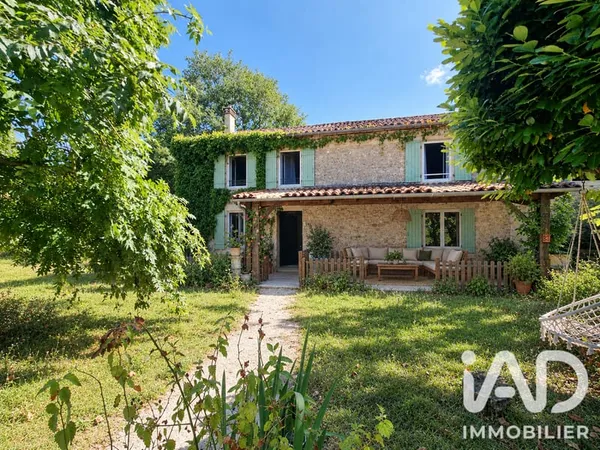 Maison 5 pièces 141 m²