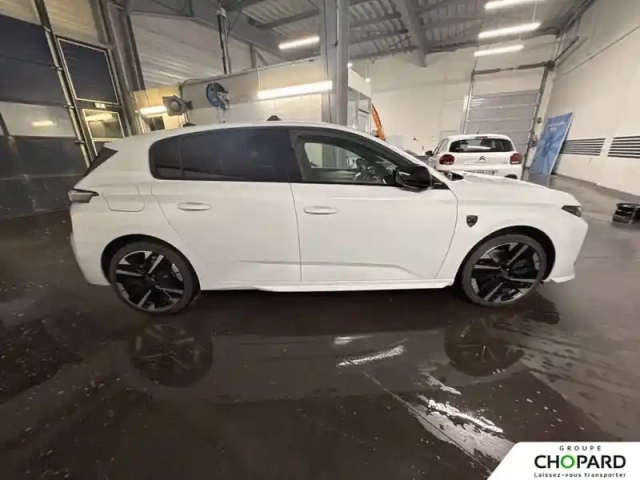 Peugeot 308 hybrid 145 e-dcs6 — photo 9