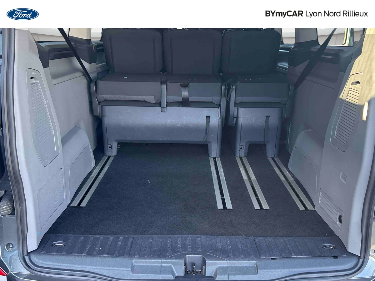 Ford Tourneo Custom 320 L2H1 2.0 EcoBlue 150 ch — photo 24