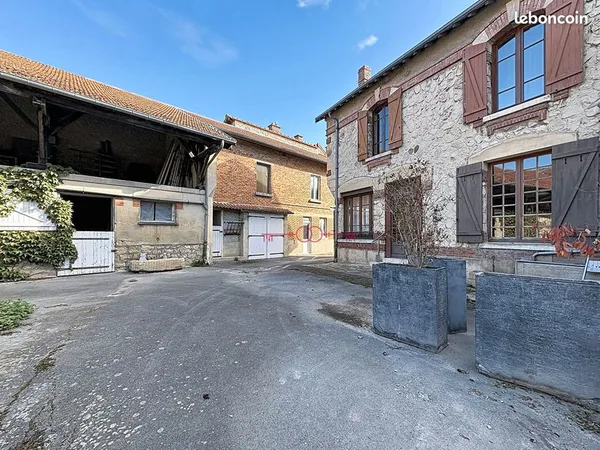 Propriété 6 pièces 158 m²