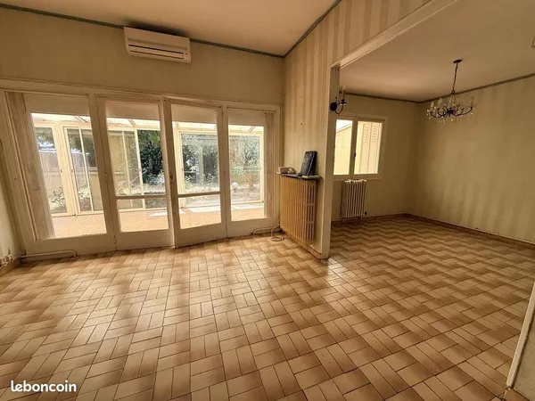 Pessac Noès/Burck. Maison plain pied 3 Chambres