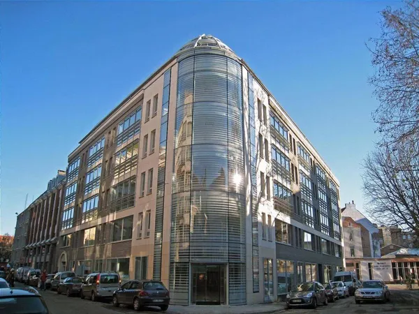 Bureaux 372 m²