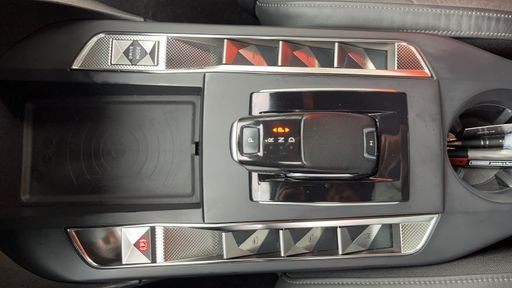 DS DS3 Crossback 1.2 PureTech 130 EAT8 - Opera – 2019 – 39305 km – Essence – Boîte Automatique — photo 13