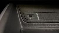 Audi Q2 35 TFSI 150ch Design S tronic 7 — photo 30