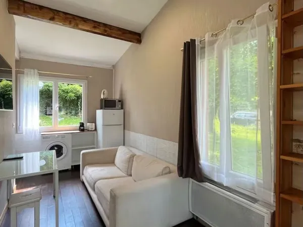 Location moyen long terme 800 euros tout compris