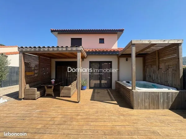 Villa 5 pièces 142 m²