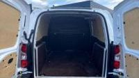 Peugeot Partner Standard 650kg BlueHDi 100ch S&S BVM5 Asphalt — photo 13