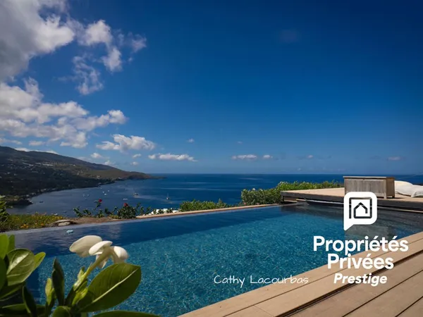 Villa avec vue excepptionnell,e piscine-Bouillante