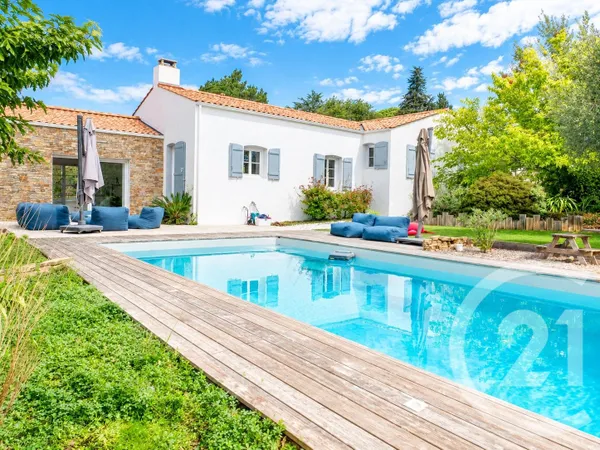 Maison 6 pièces 141 m²