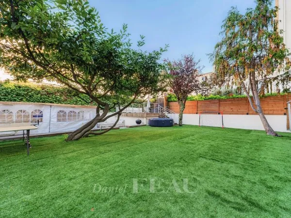 SAINT MANDE - NOTRE DAME - JARDIN DE 300m² REZ DE JARDIN RARE DANS CE QUARTIER