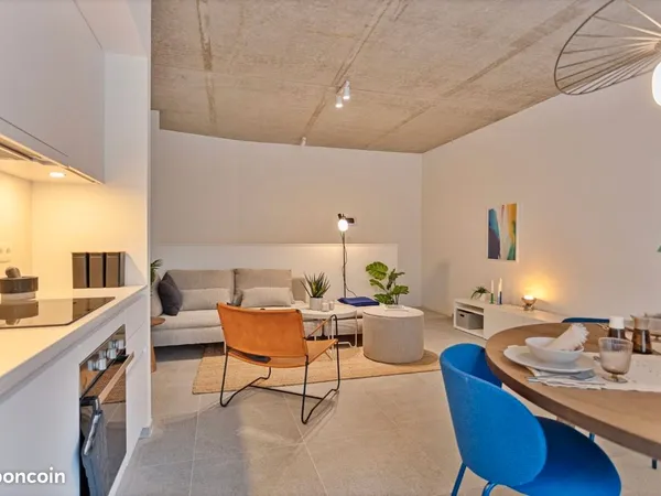 Agréable appartement 2 pièces 44 m²Sud-Ouest