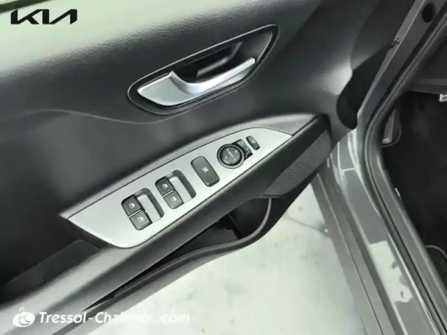Kia Stonic 1.0 t-gdi 100 ch bvm6 gt line — photo 20