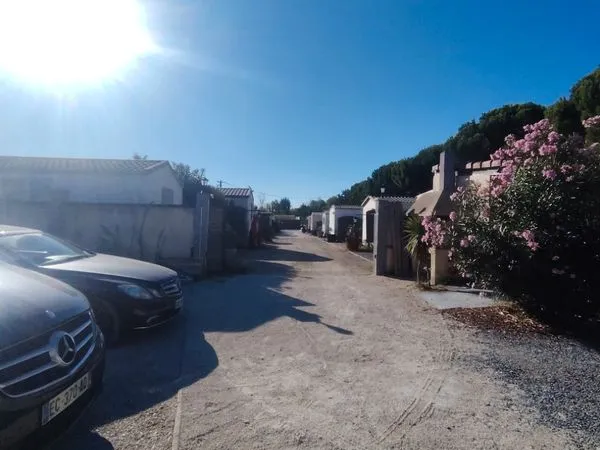 Logement atypique Location Agde 2p 25m² 700€