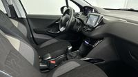 Peugeot 2008 1.2 PureTech 82ch E6.c Signature S&S — photo 15