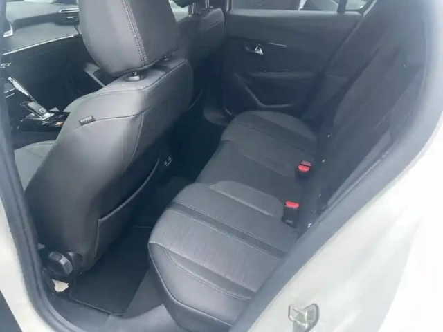 Peugeot 208 puretech 100 s&amp;s eat8 allure — photo 5