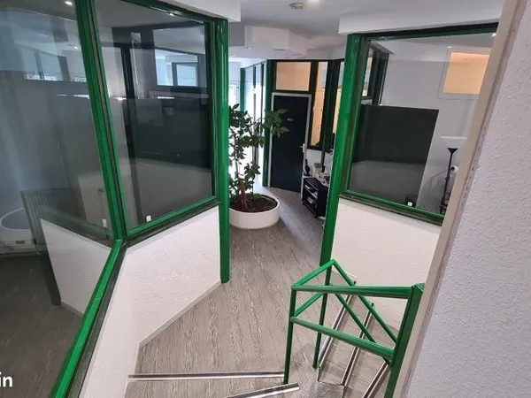 Bureaux à louer à 10 min à pied de la gare de Dijon et du centre-ville