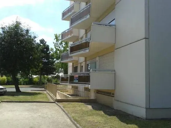 Studio 1 pièce 30 m²