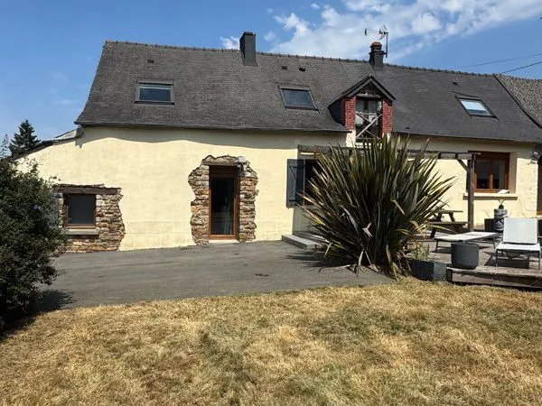 À louer maison meublée + dépendances
