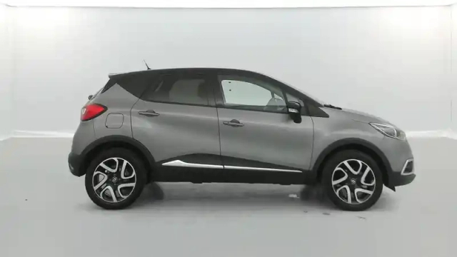 Renault Captur tce 90 energy — photo 17