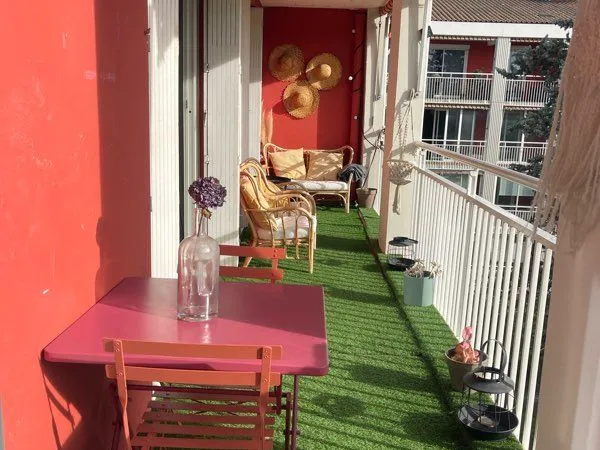 Appartement meublé avec terrasse - parking- climatisation Aix-en-Provence