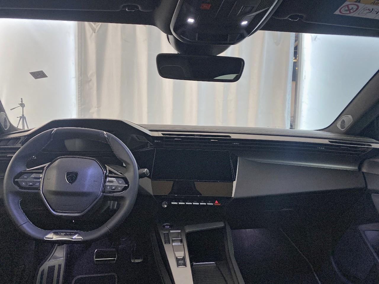 Peugeot 408 hybrid 145 e-dcs6 gt — photo 9