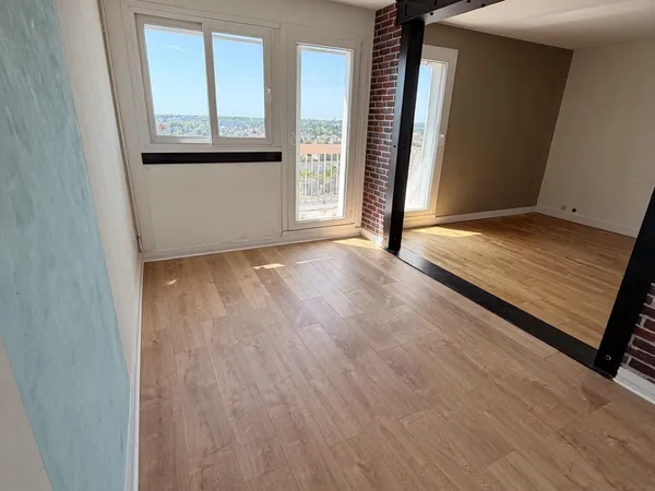 Appartement 4 pièces 77 m²