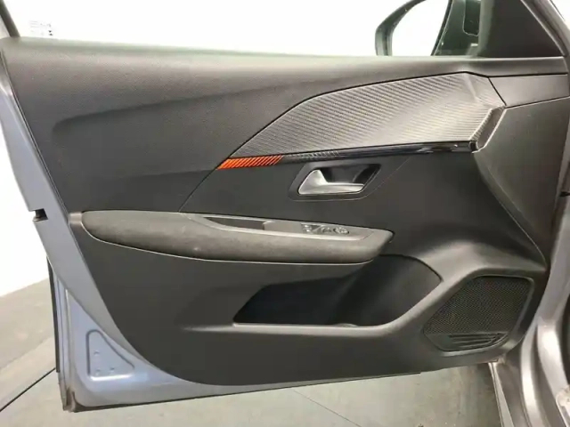 Peugeot 208 puretech 75 s&amp;s bvm5 — photo 15