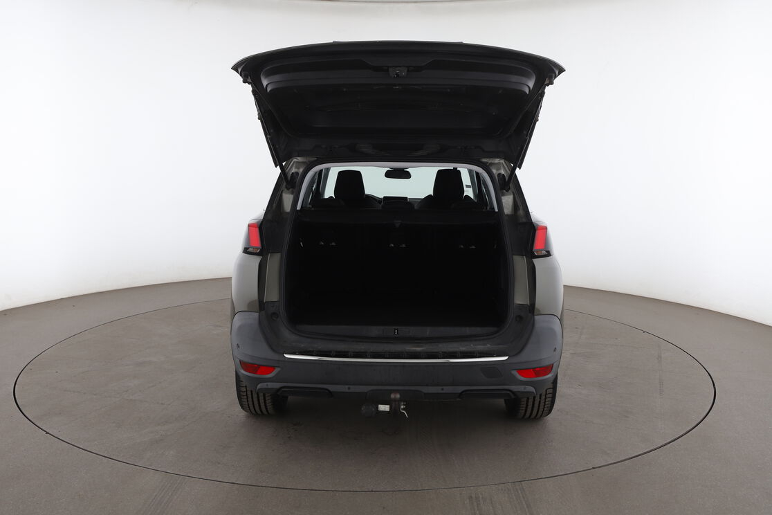 Peugeot 5008 1.5 Blue-HDi Allure — photo 15