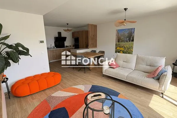 Appartement meublé 3 pièces 84 m²