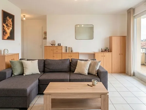 Appartement F2 lumineux de 47 m² avec terrasse, garage, parking et cave — Duttlenheim