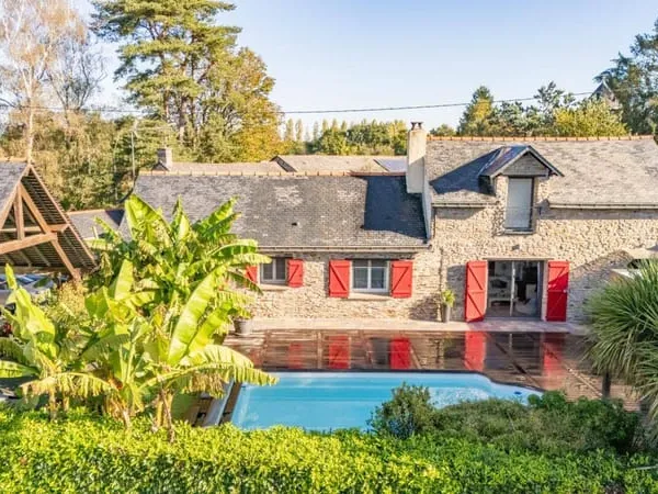 Maison de plain-pied 6 pièces 181 m²