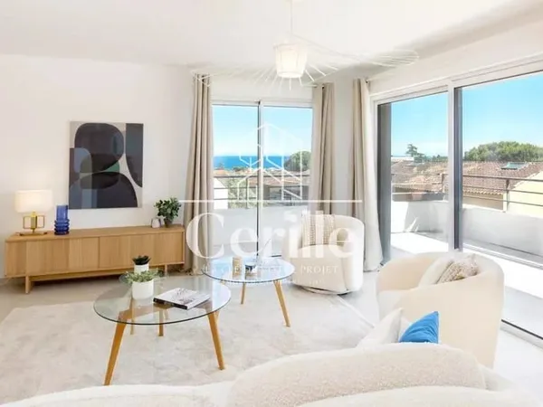 L'exception balnéaire à Villeneuve-Loubet : vivez l'exclusivité en rooftop
