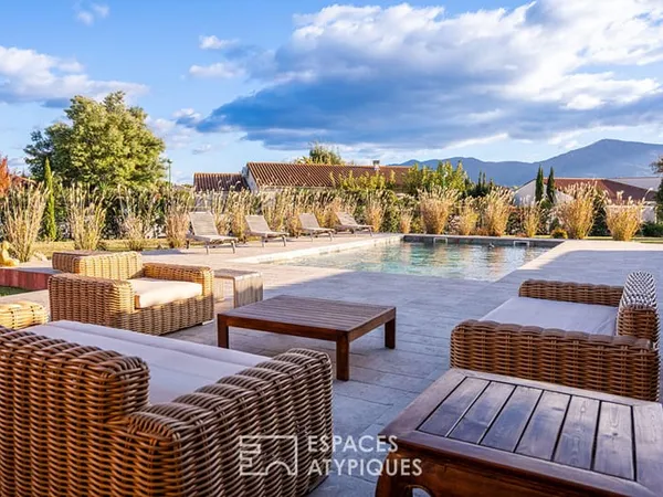 Propriété de style mas avec piscine et vue sur les Albères