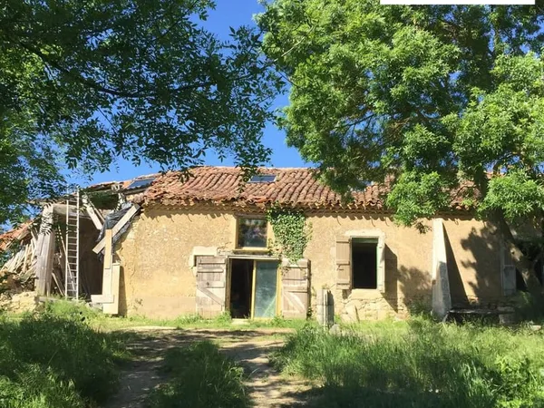 MAISON DE CAMPAGNE
