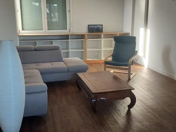 Appartement T3 79m² - Centre ville LAVAL