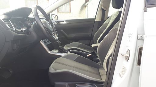 Volkswagen Polo 1 TSI 115 - R-Line – 2018 – 129202 km – Essence – Boîte Automatique — photo 15