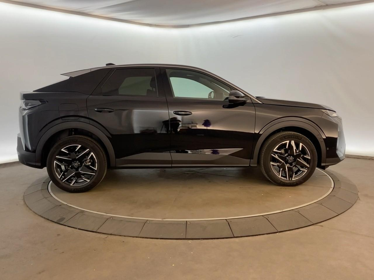Peugeot 3008 hybrid 145 e-dcs6 allure — photo 4
