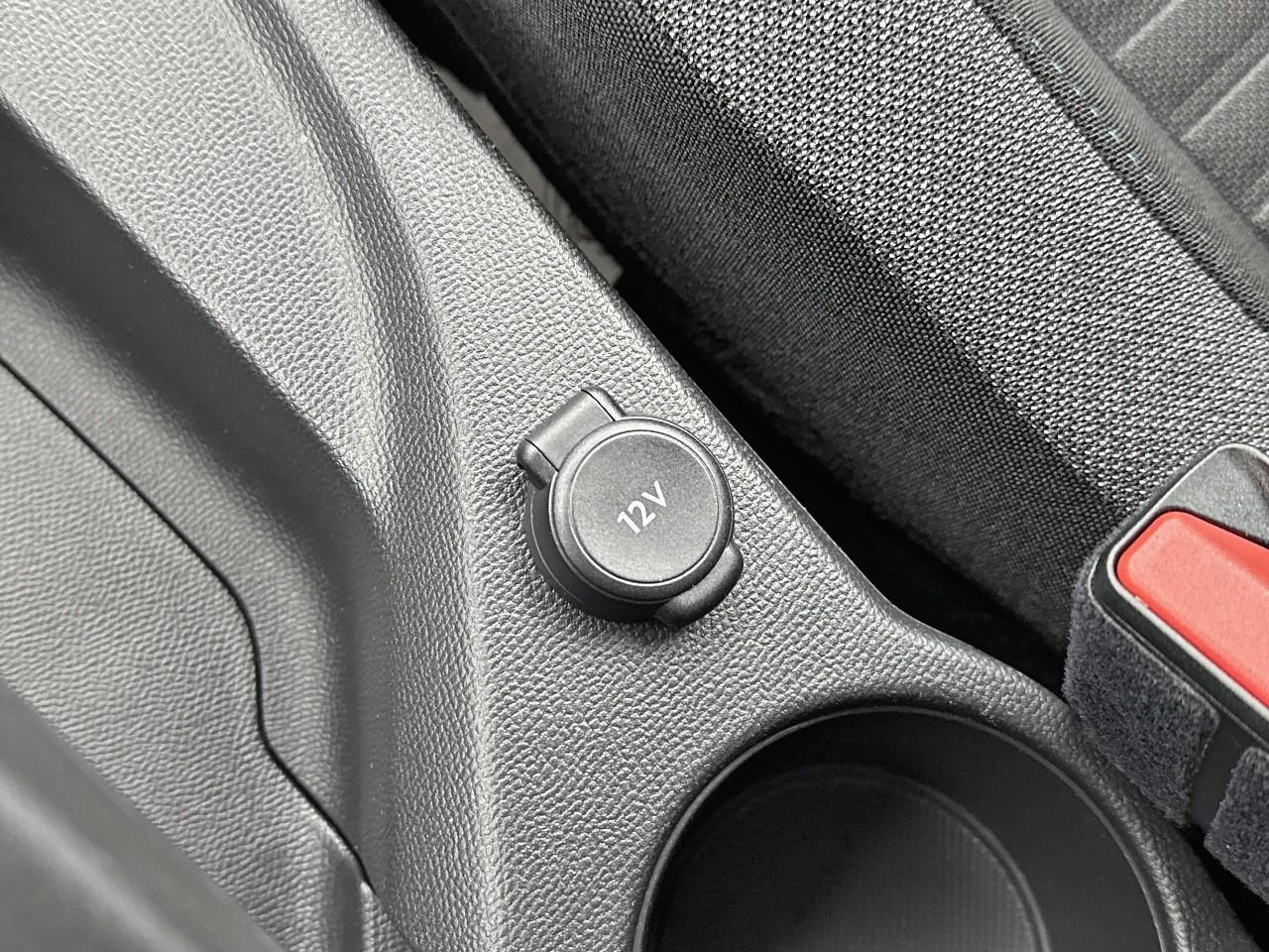Peugeot 208 puretech 75 s&s bvm5 style — photo 30