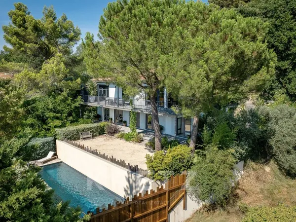 -Manosque- Maison d'architecte d'exception - Vue panoramique à 180°