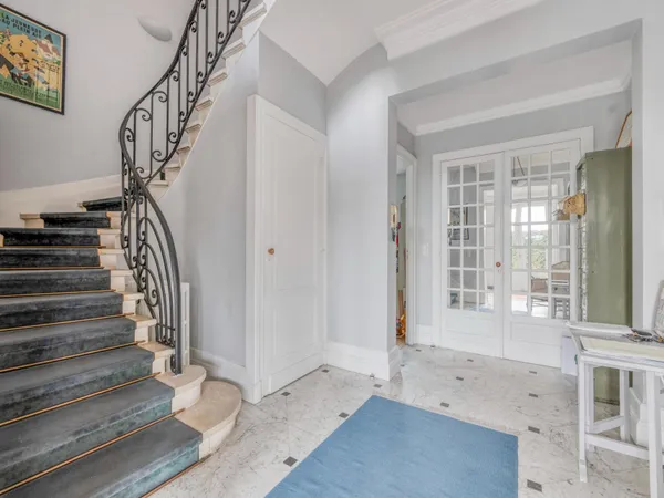 BORDEAUX CAUDERAN BEL AIRMaison pierre, 5 chambres, piscine, jardin, garage, grand sous-sol