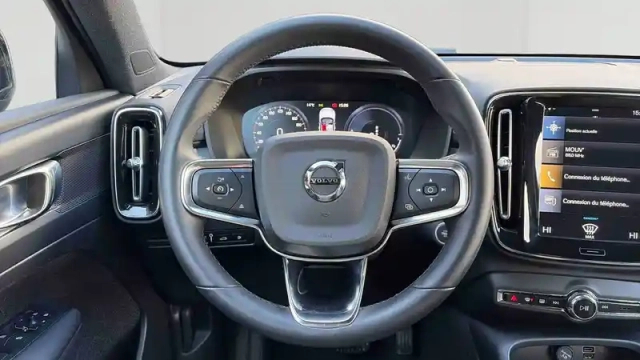 Volvo Xc40 t4 recharge 129+82 ch dct7 — photo 13