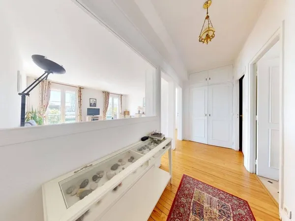 Appartement 2 pièces 74 m²