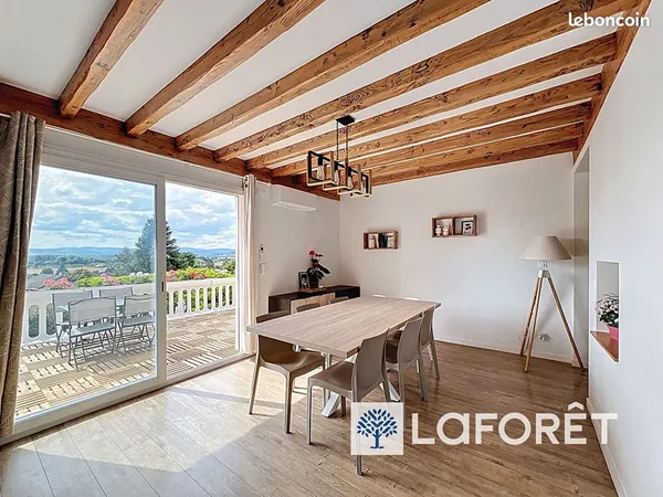 Maison 6 pièces 148 m²