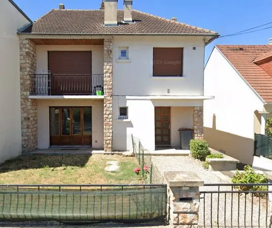 Grand T4 avec jardin privatif, garage, climatisation - DPE C